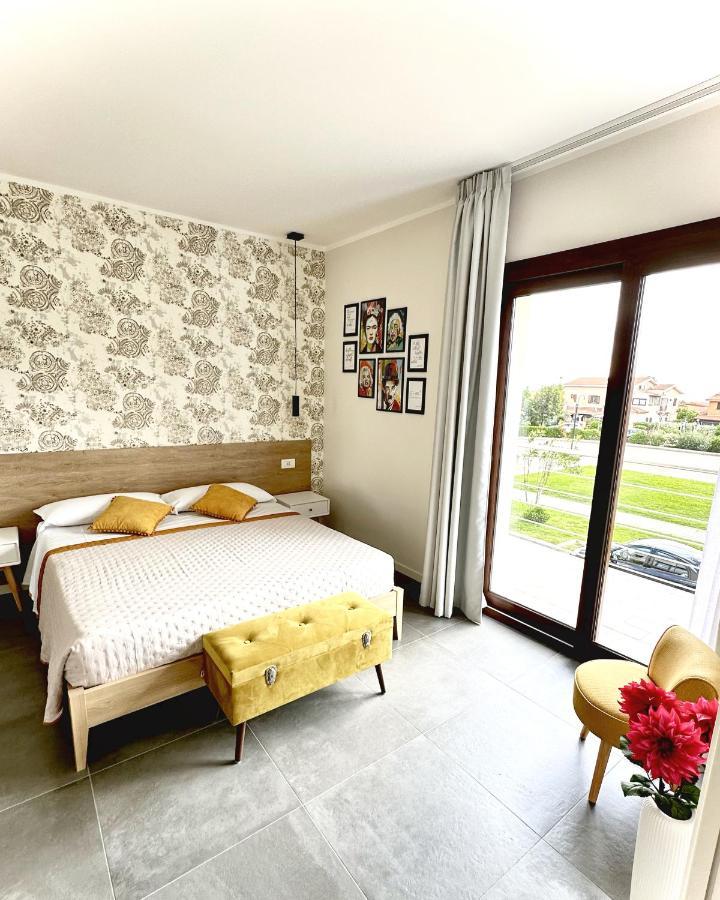 Karasole Hotel San Teodoro  Bagian luar foto