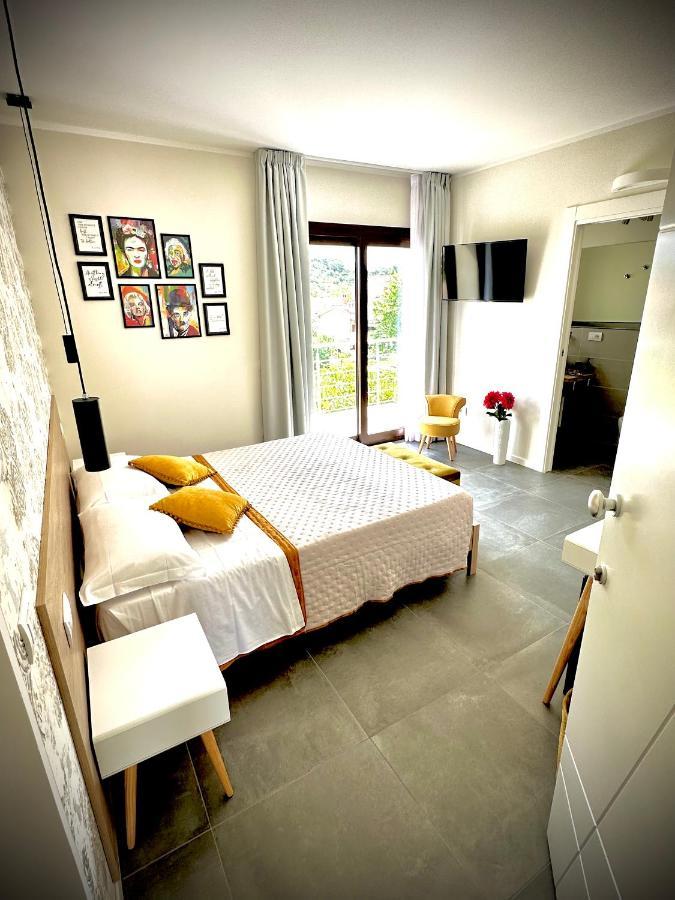 Karasole Hotel San Teodoro  Bagian luar foto